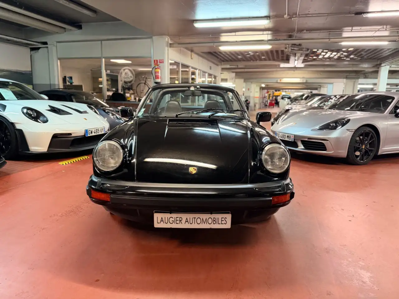 Porsche 911 2.7 TARGA Jubilé, foto 2