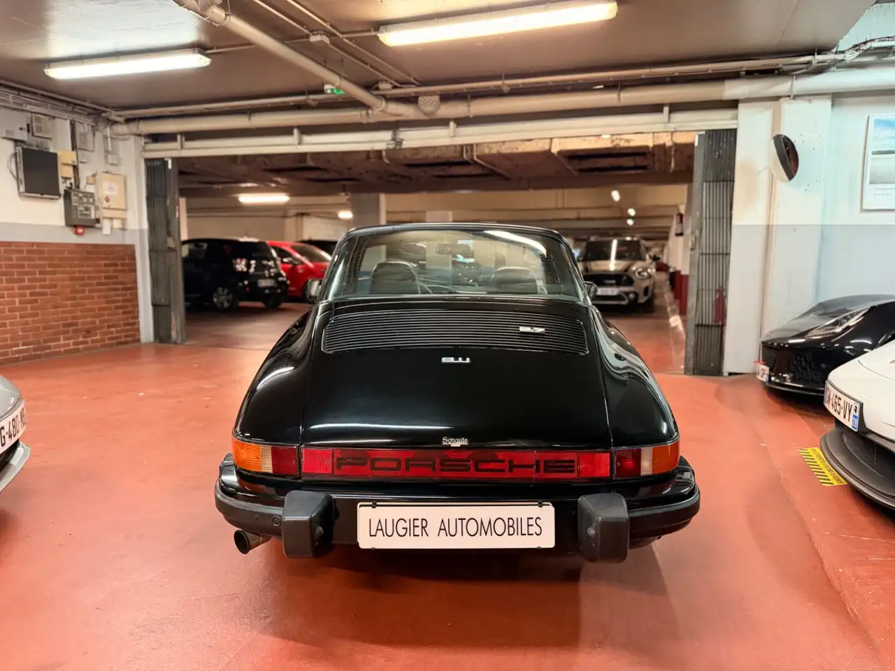 Porsche 911 2.7 TARGA Jubilé, foto 6