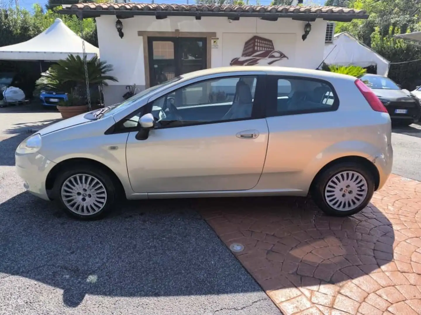 Fiat Grande Punto 1.2 5 PREZZO REALE! TAGLIANDATA! GOMMATA! Beige - 2