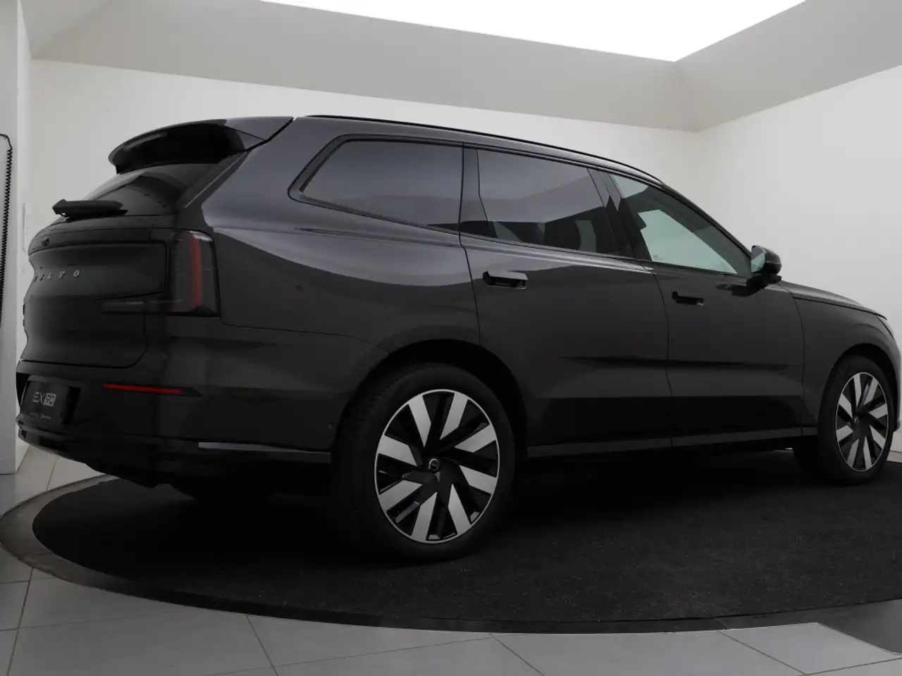 Volvo EX90 2026
