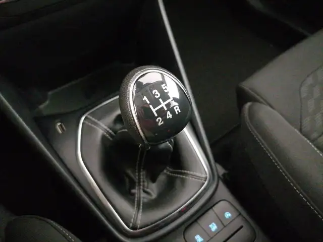 Ford Fiesta view 13