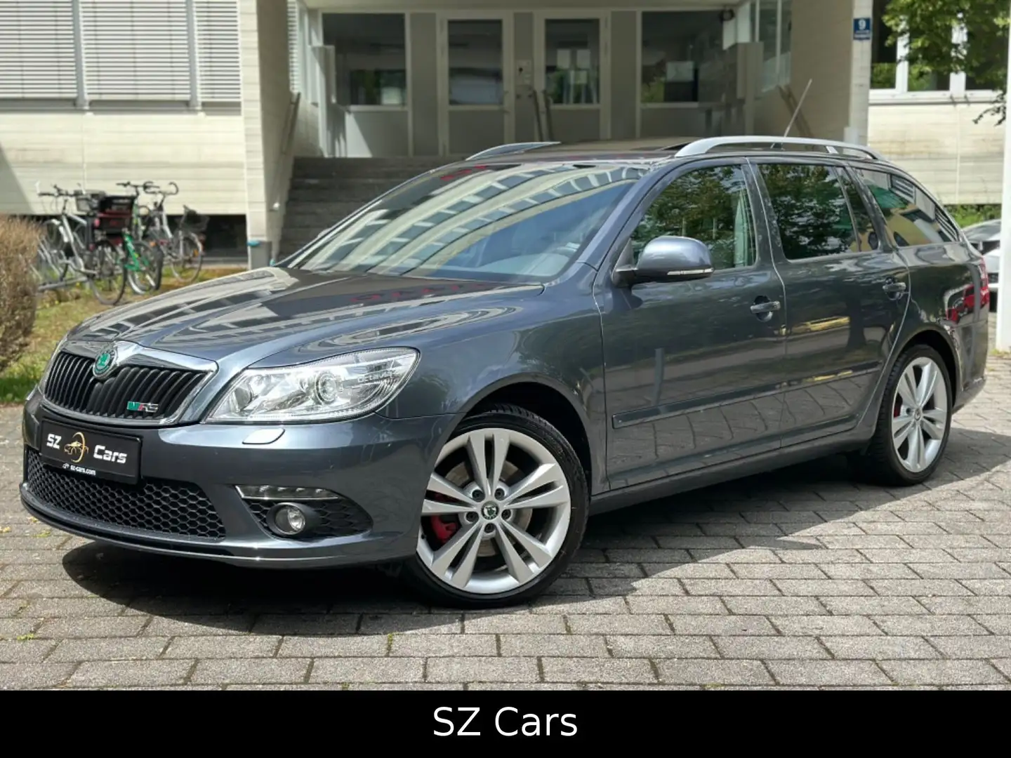 Skoda Octavia 2.0TSI Combi RS*SD*sehr gepflegt* Gris - 1
