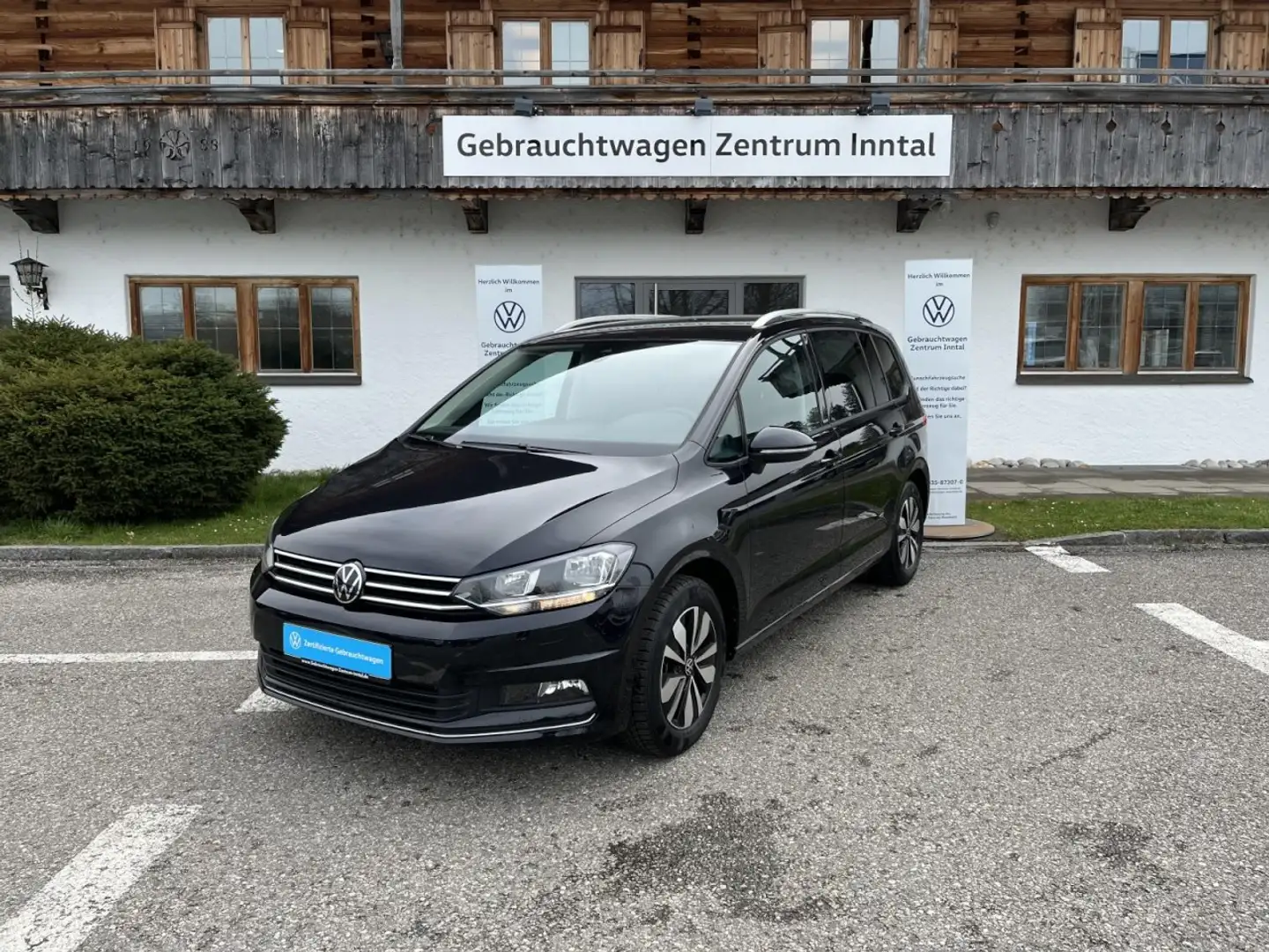 Volkswagen Touran 1,5 TSI Move (7-Sitzer+Navi+PDC) Klima Navi Noir - 2