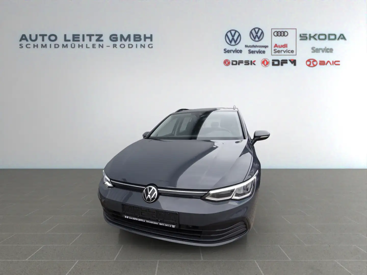 Volkswagen Golf Variant 1.5 eTSI LIFE ACC AHK Navi SHZ PDC Grau - 2