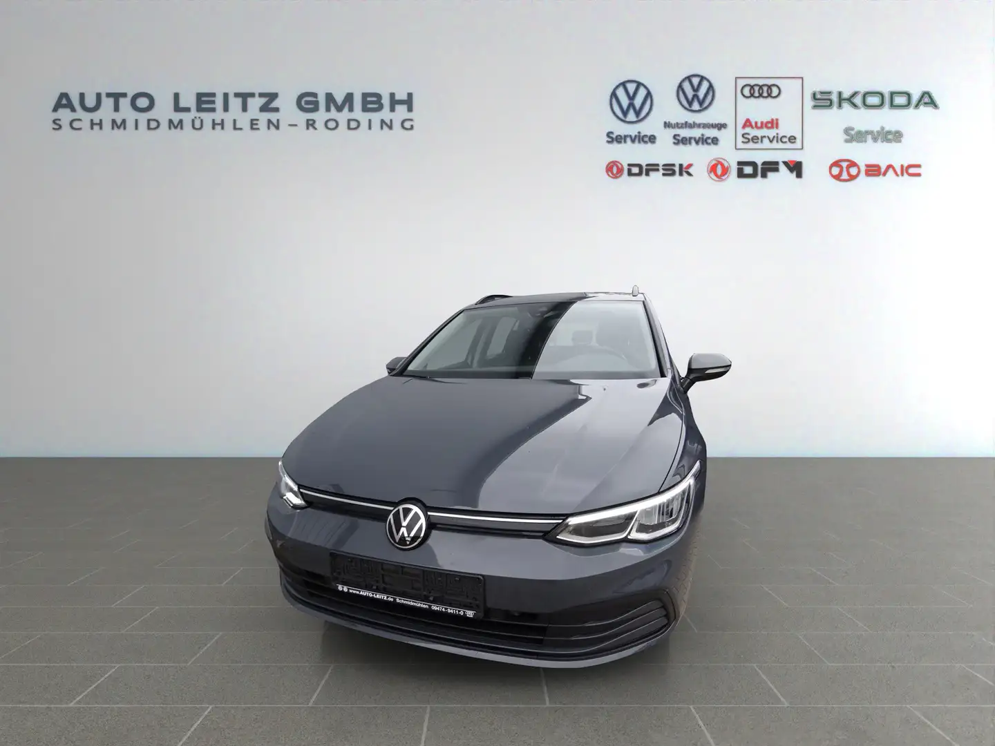 Volkswagen Golf Variant 1.5 eTSI LIFE DSG ACC AHK Navi SHZ Gris - 2