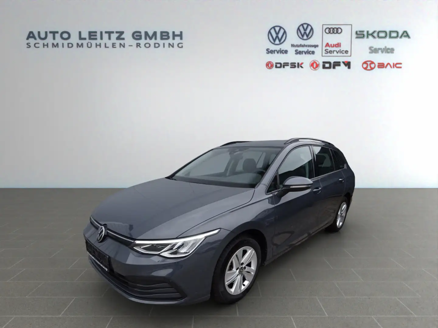 Volkswagen Golf Variant 1.5 eTSI LIFE ACC AHK Navi SHZ PDC Grau - 1