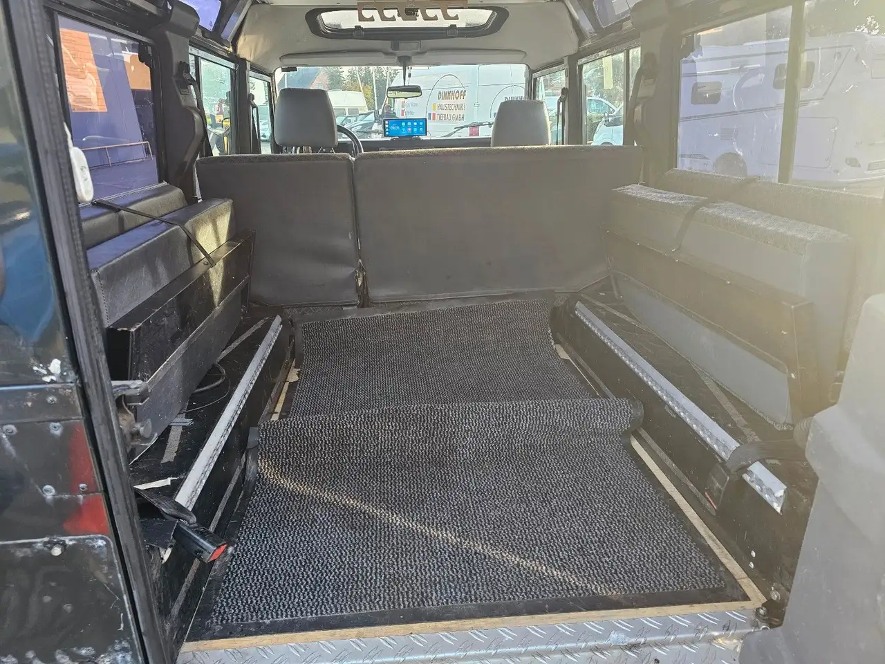 Land Rover Defender 110 Td5 Station Wagon S, foto 8