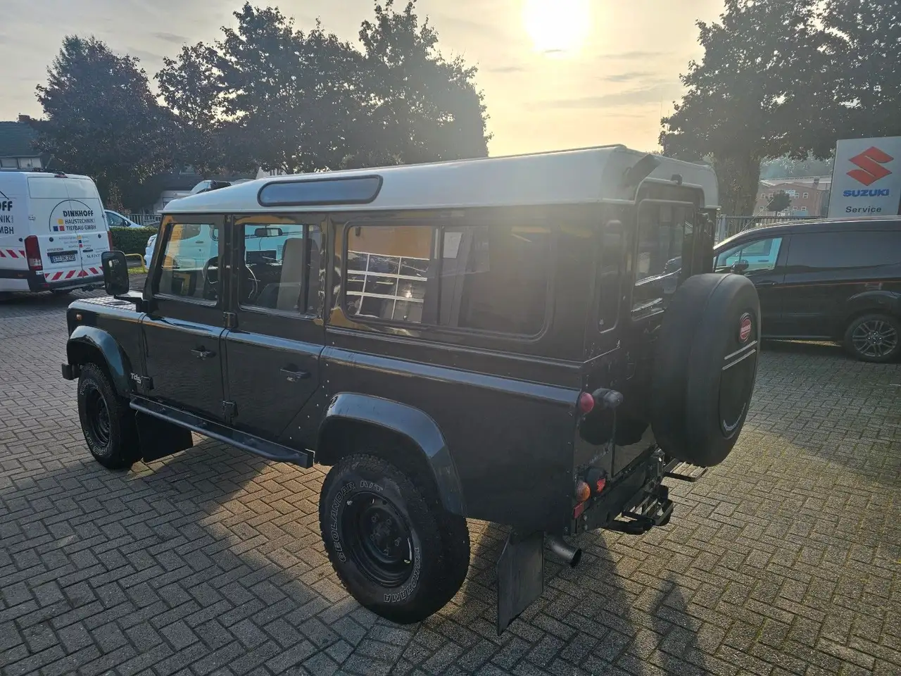 Land Rover Defender 110 Td5 Station Wagon S, foto 6