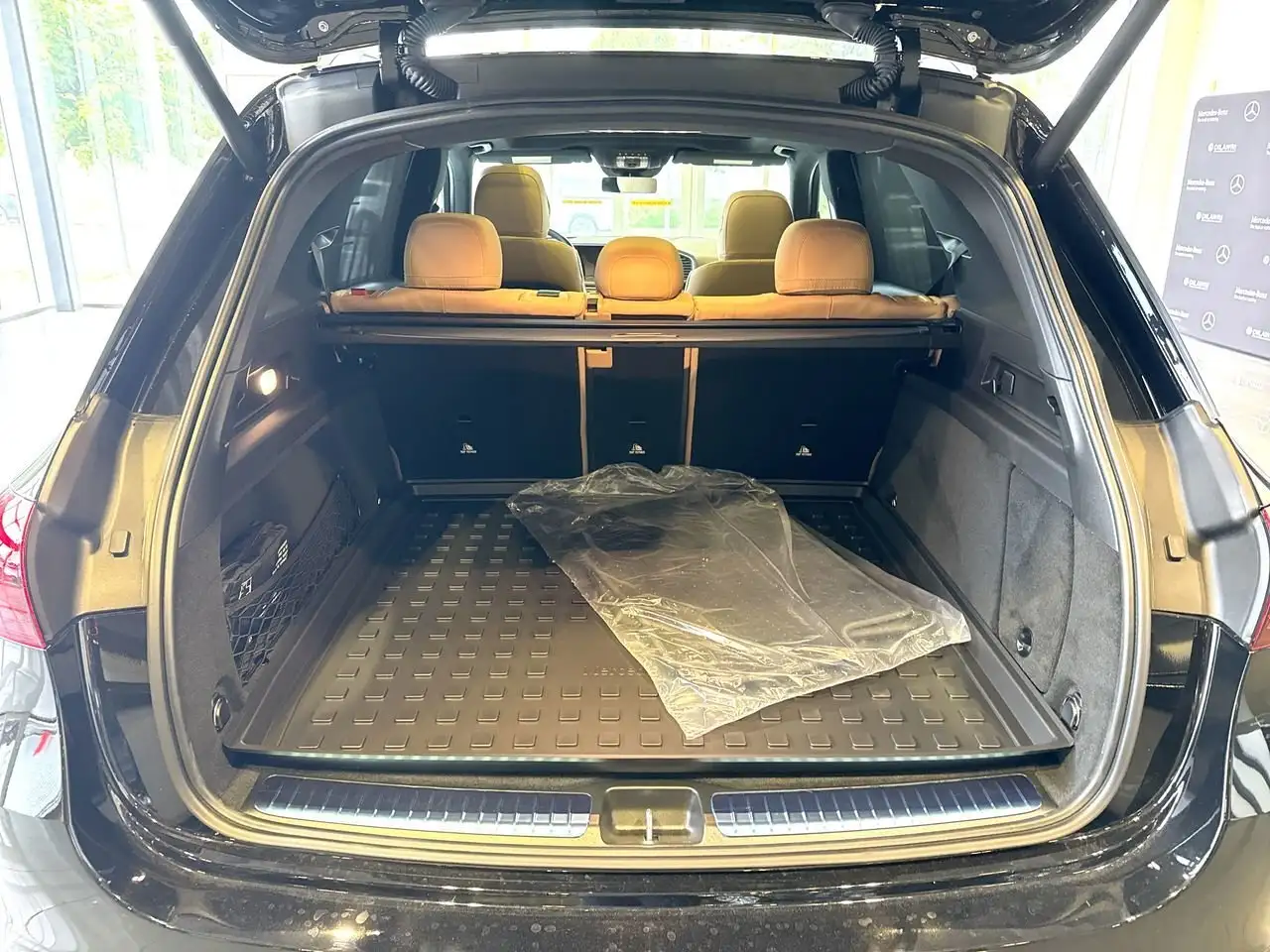 Mercedes-Benz GLE снимка Mercedes-Benz GLE