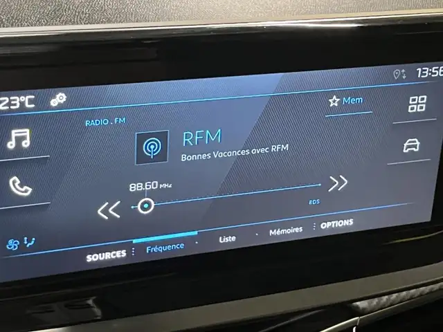 Peugeot 208 view 24