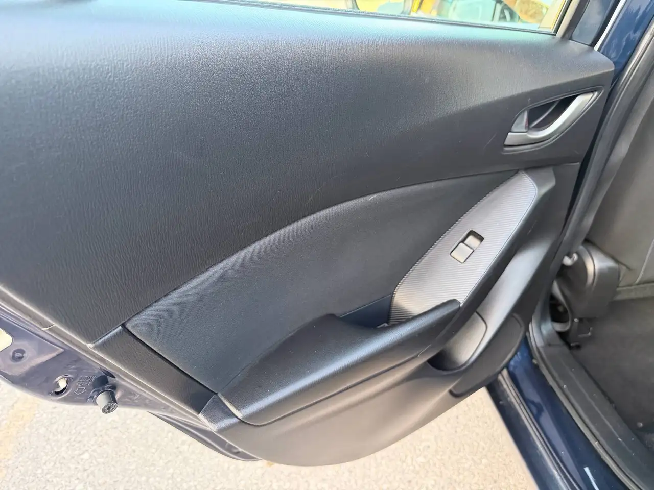 Mazda 3 снимка Mazda 3