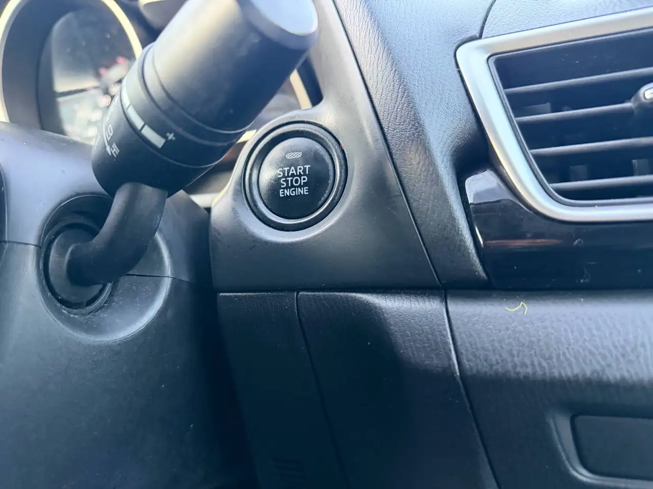 Mazda 3 снимка Mazda 3