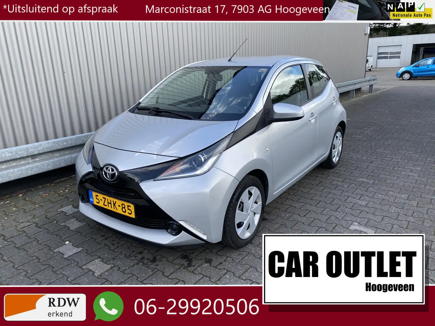 Toyota Aygo 1.0 VVT-i x-play 91Dkm.NAP, A/C, Bluetooth, CC, LE Grau - 1