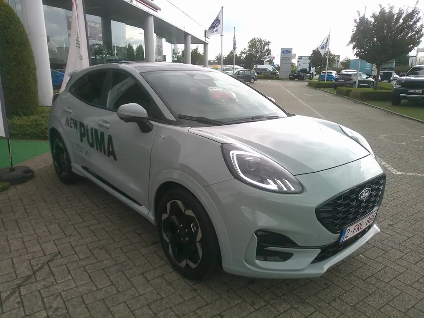 Ford Puma Ecoboost mHEV ST-Line X Gris - 2