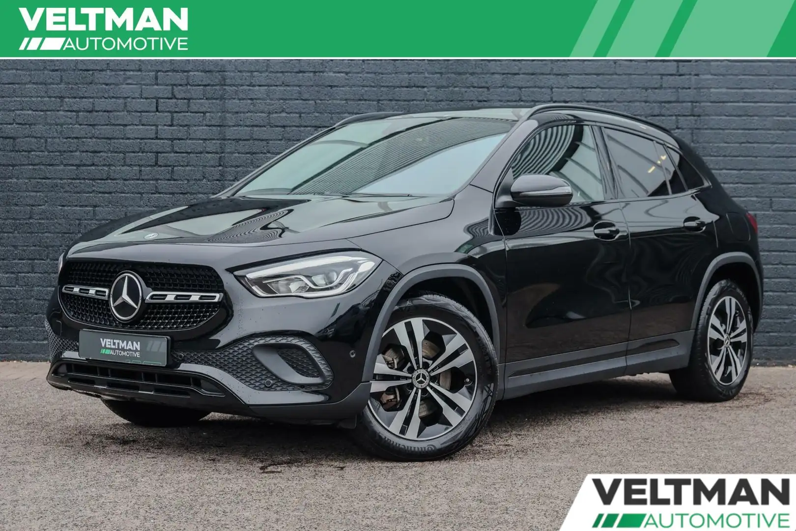 Mercedes-Benz GLA 250 e Luxury PANORAMADAK TREKHAAK LED STOELVERWARMING Noir - 1