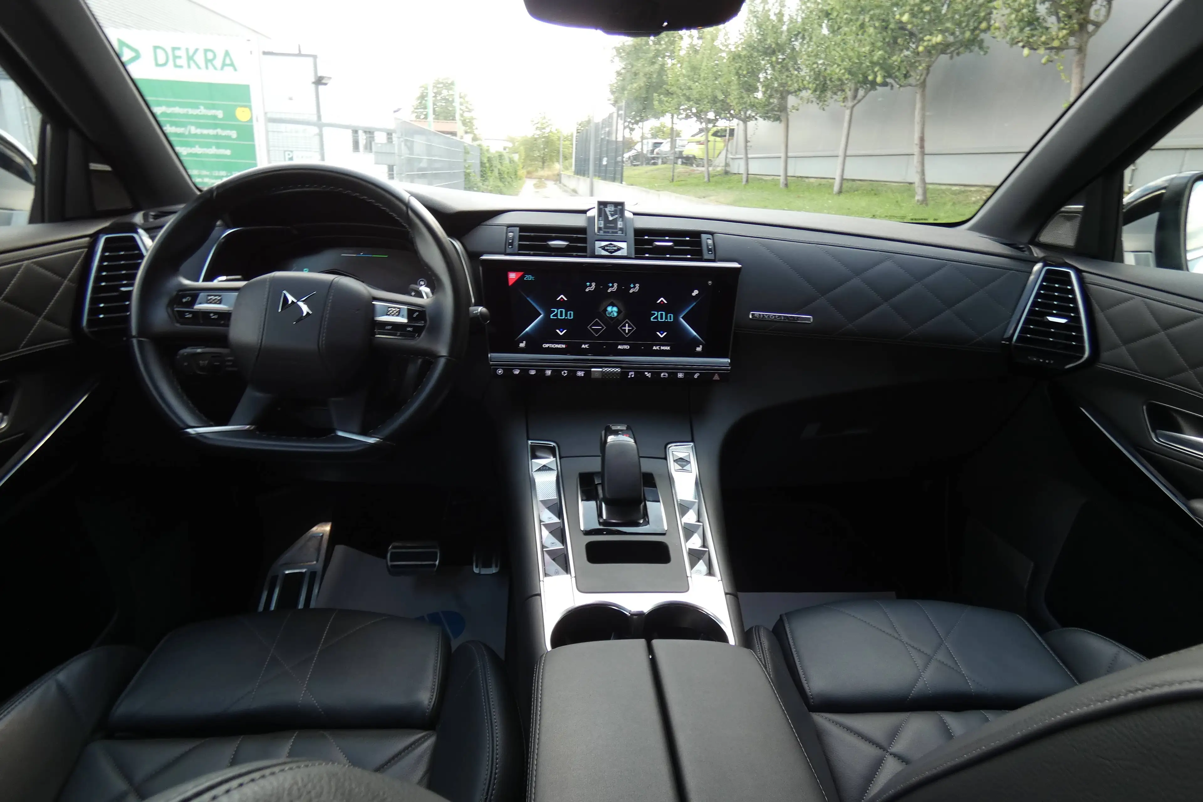 DS Automobiles DS 7 E-Tense 225 kW Rivoli 4x2 Anhängerkupplung — photo 12