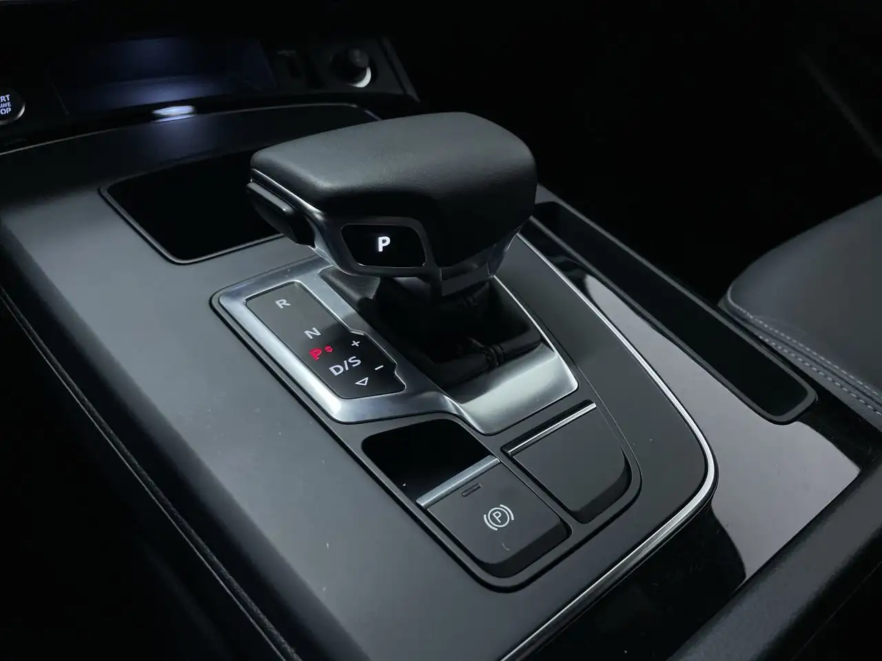 Audi Q5 photo Audi Q5