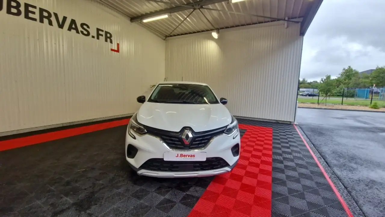 Renault Captur — photo 2