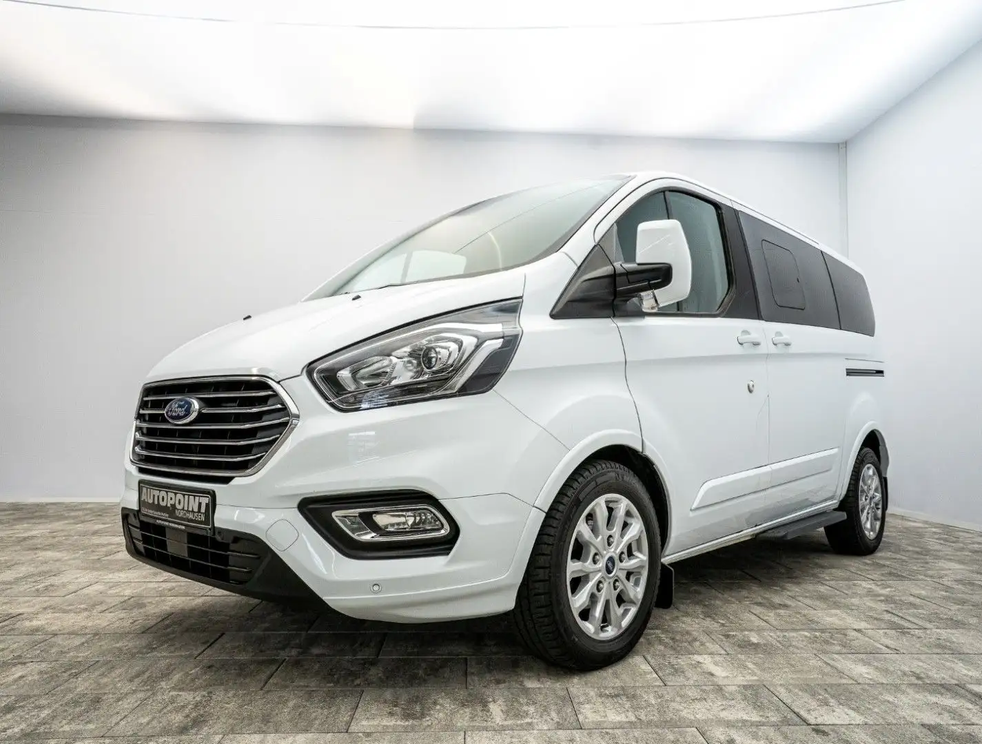 Ford Tourneo Custom 320 L1 Titanium X Garantie 02.29 Blanc - 1