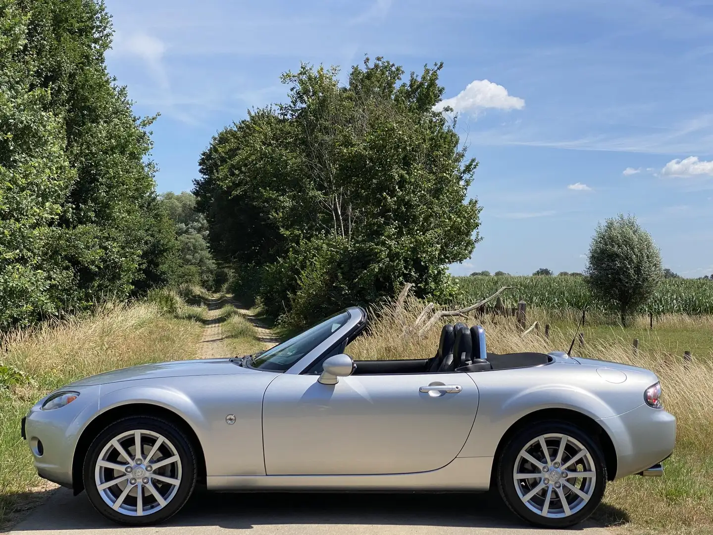 Mazda MX-5 NC 1.8 126PK Exclusive Grijs - 2