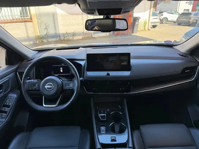 Nissan X-Trail view 15