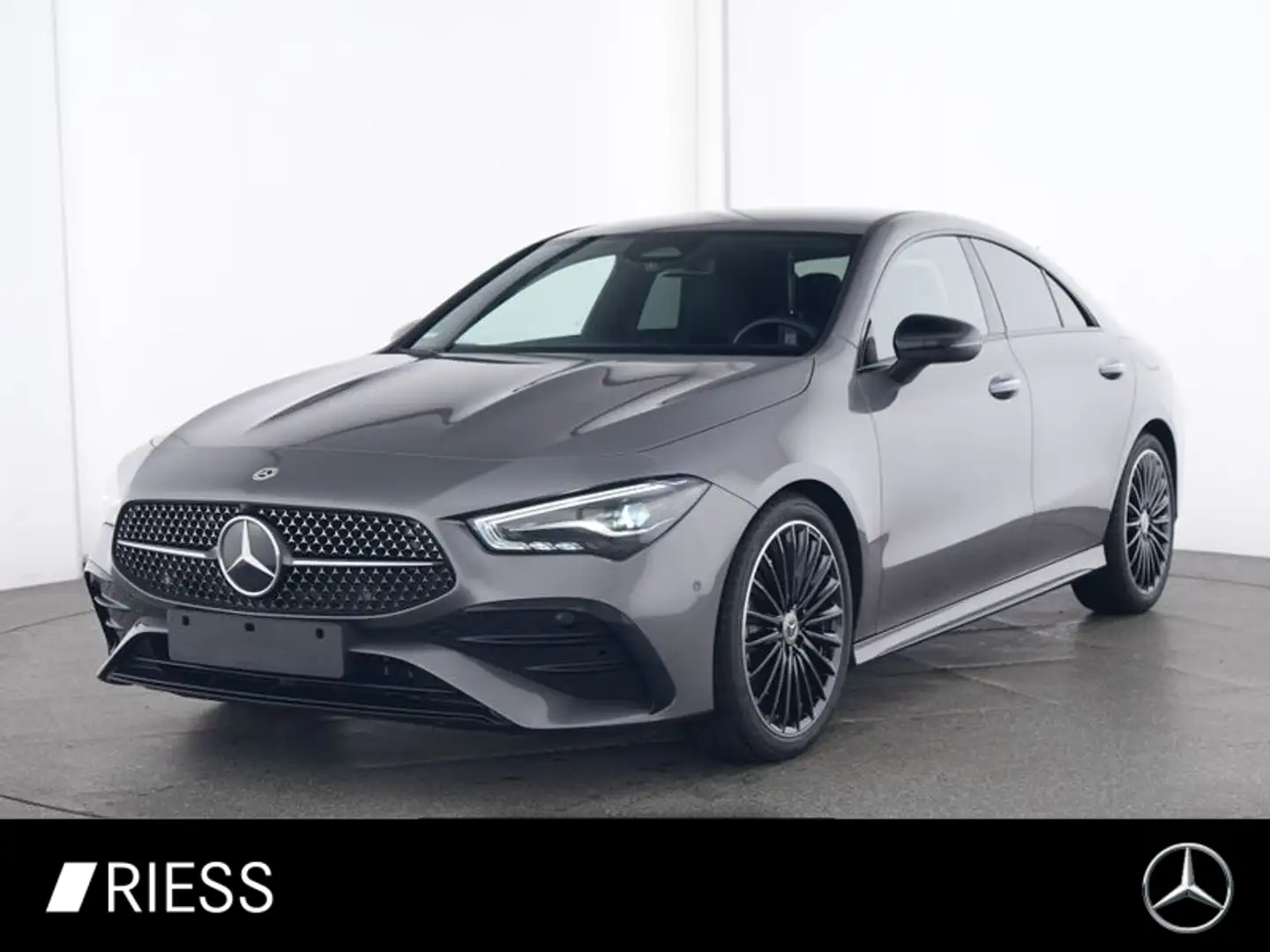 Mercedes-Benz CLA 200 AMG Sport Night Distr MBUX Ambi Kamera 19" Szürke - 1