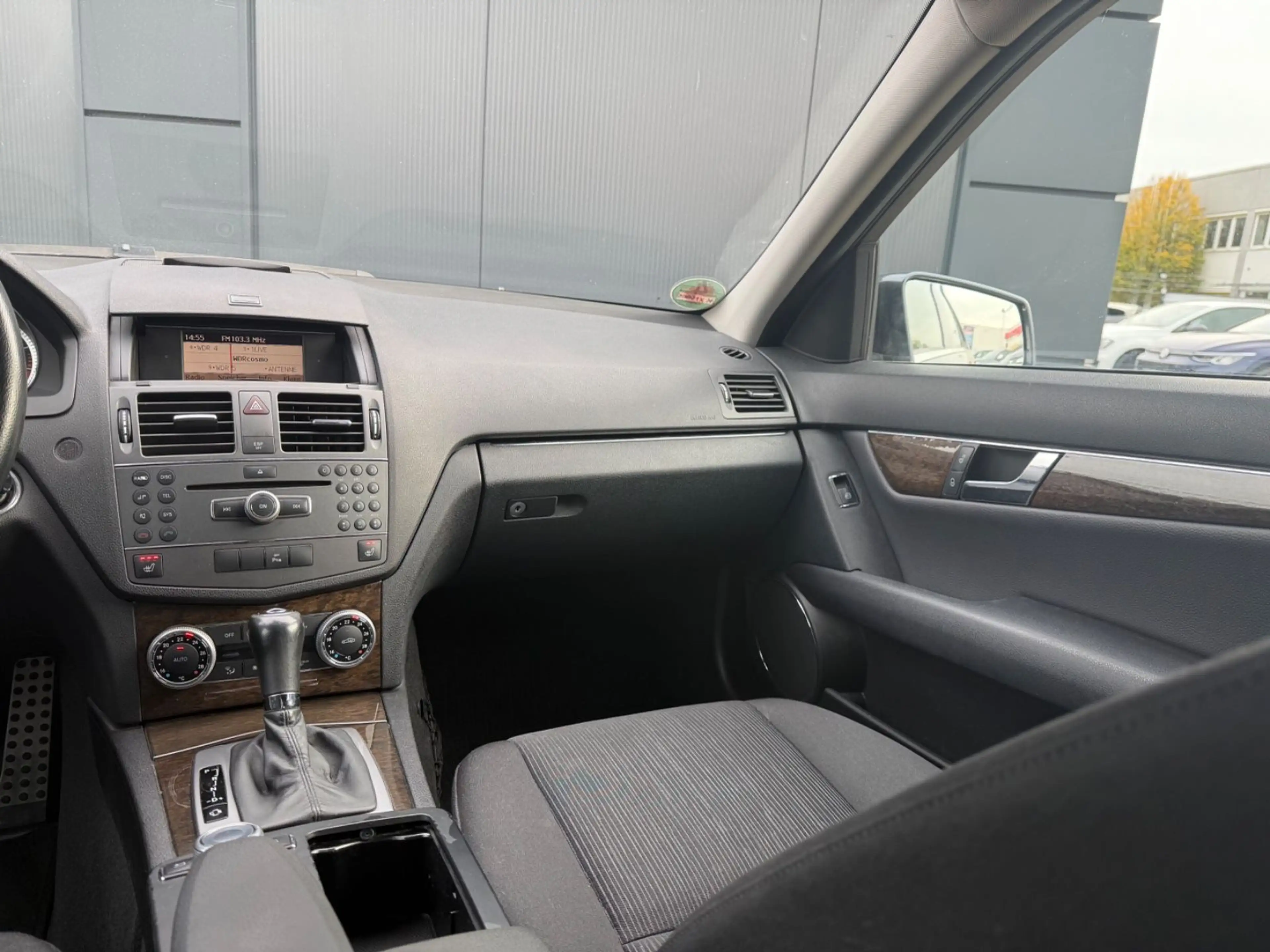 Mercedes-Benz C 200 C -Klasse Lim.C 200 CGI BlueEfficiency*Automatik — photo 13
