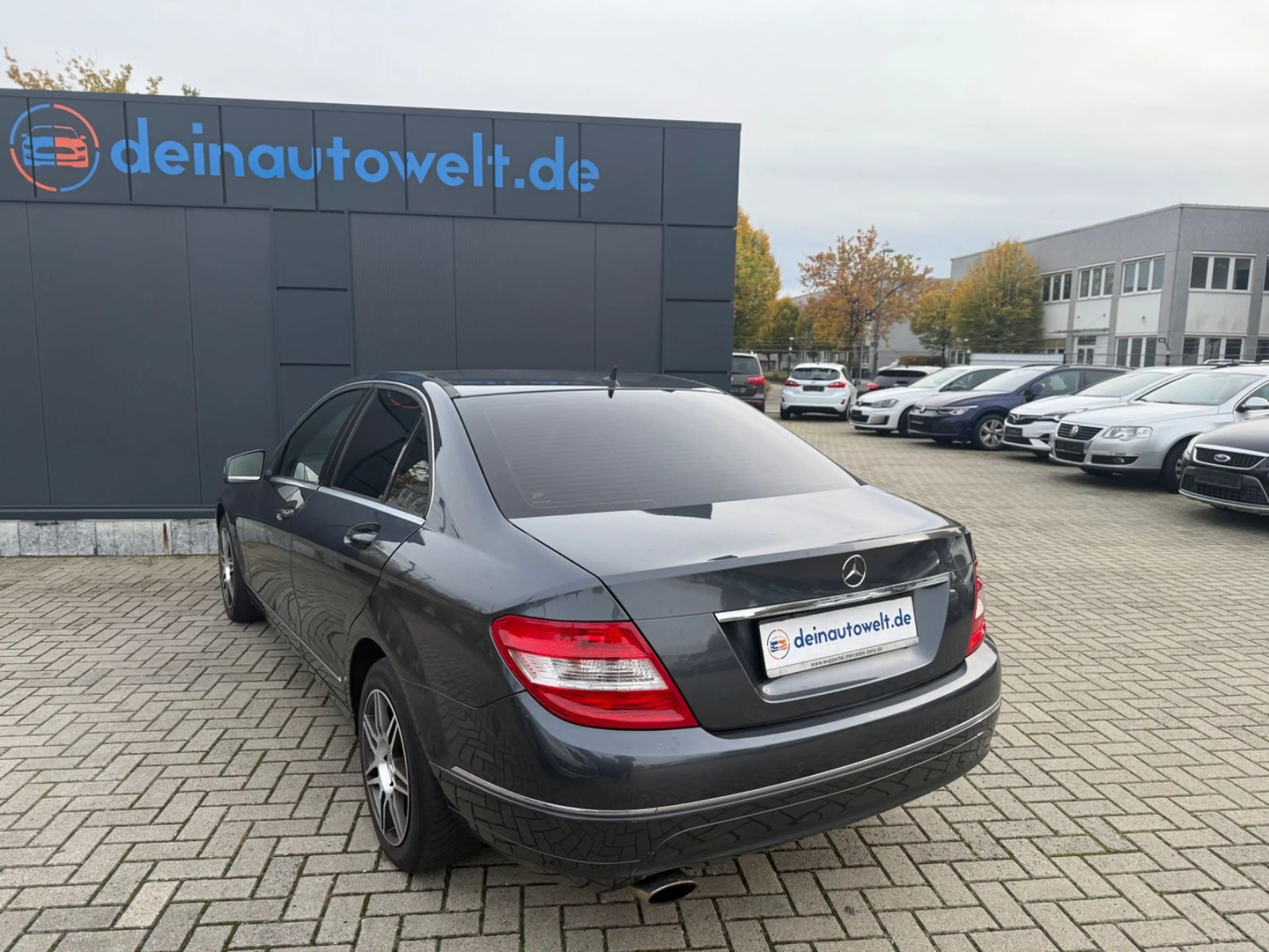 Mercedes-Benz C 200 C -Klasse Lim.C 200 CGI BlueEfficiency*Automatik — photo 4