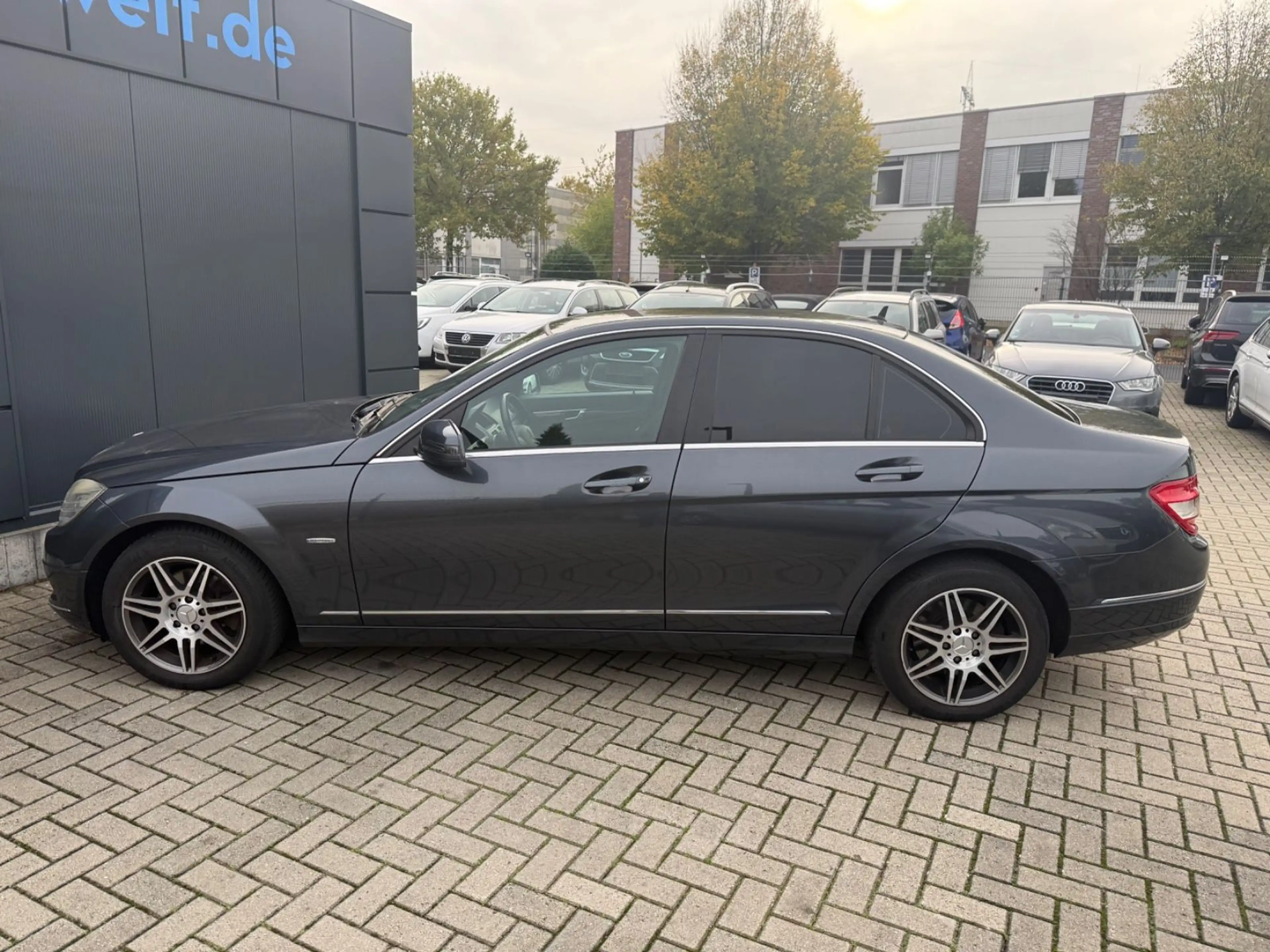Mercedes-Benz C 200 C -Klasse Lim.C 200 CGI BlueEfficiency*Automatik — photo 8