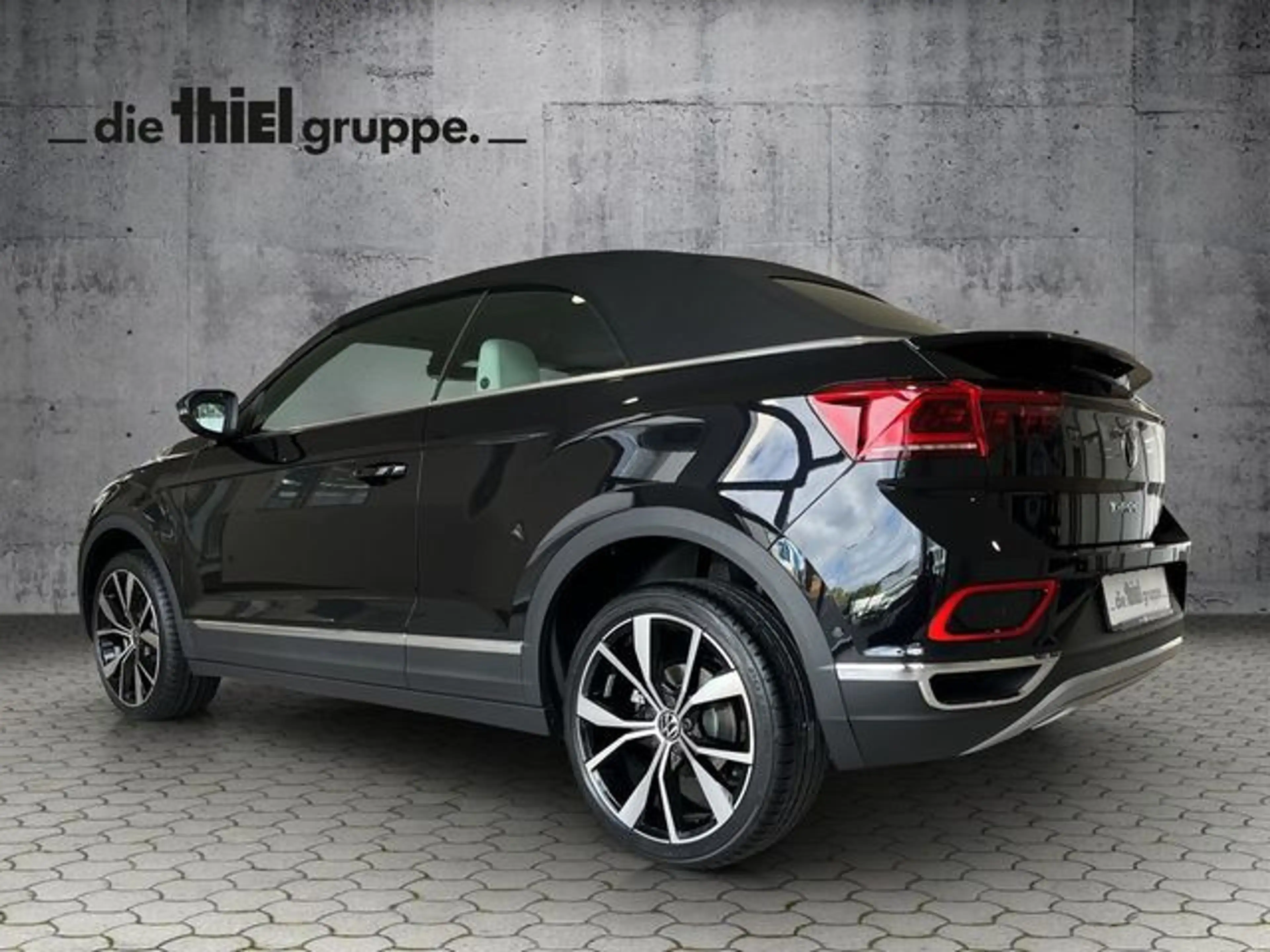 Volkswagen T-Roc Cabrio 1,5 TSI Style Leder+Navi+LED — photo 6