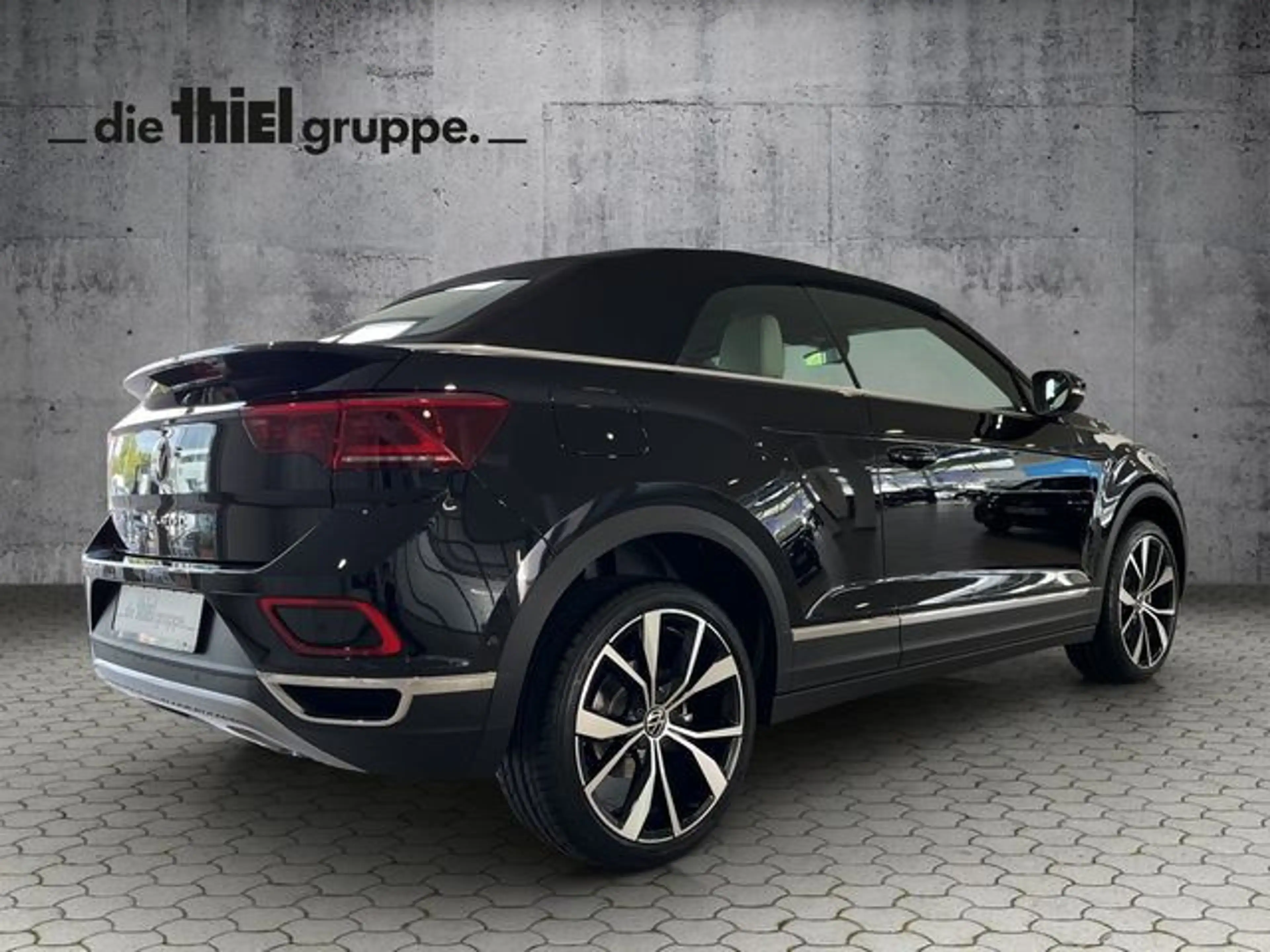Volkswagen T-Roc Cabrio 1,5 TSI Style Leder+Navi+LED — photo 4