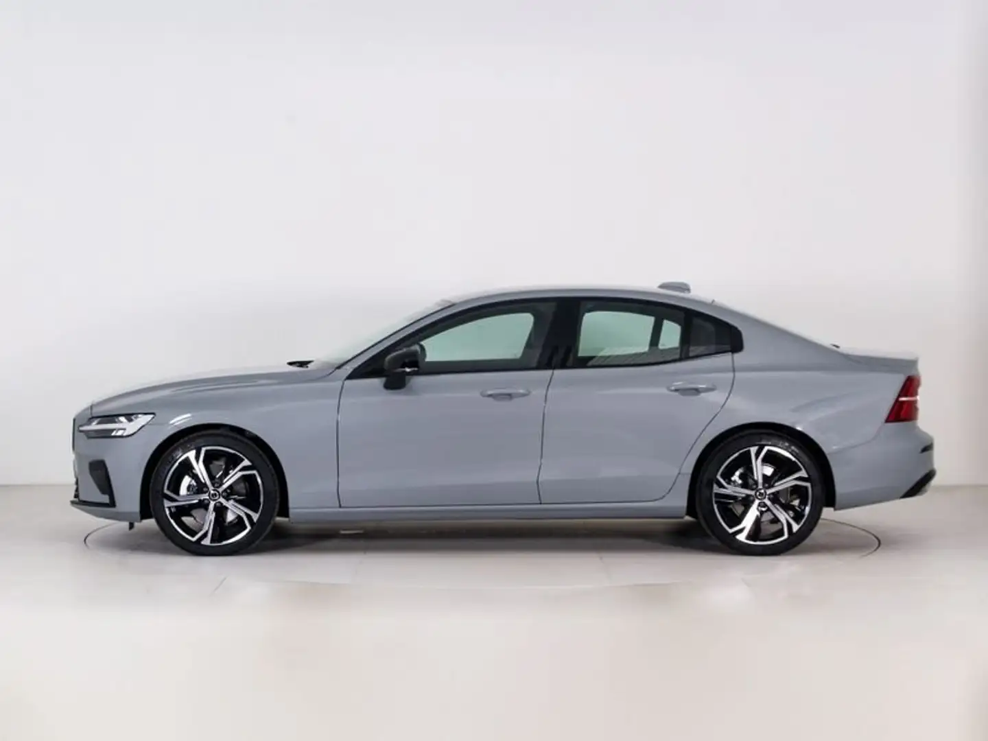 Volvo S60 B4 (b) automatico Plus Dark Szürke - 2