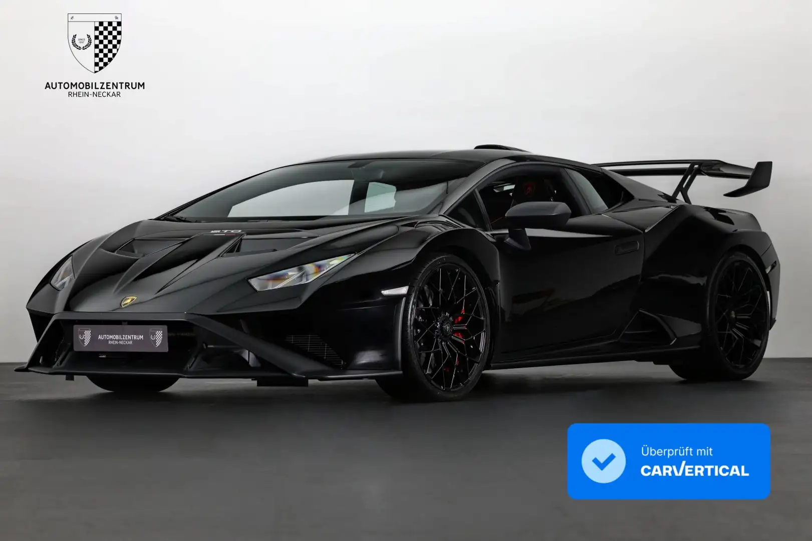 Lamborghini Huracán Huracán STO FullCarbon/RacingSeats/Travel/Camera Schwarz - 1