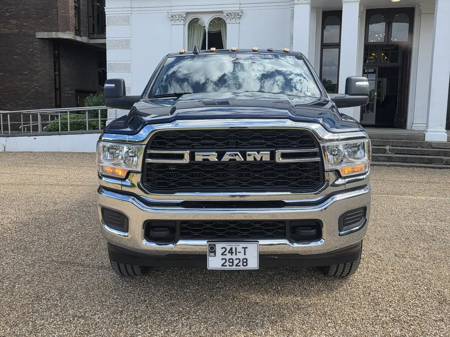 Dodge RAM 2024 DODGE RAM 6.4 V8 HEMI TRADESMAN 2500 AUTO Azul - 2