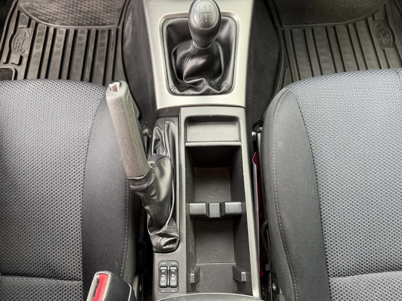 Subaru Forester снимка Subaru Forester