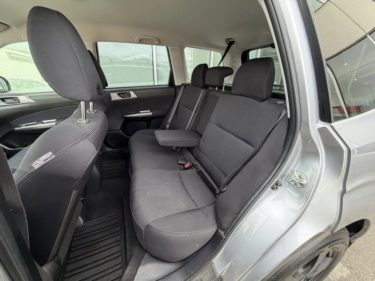 Subaru Forester снимка Subaru Forester