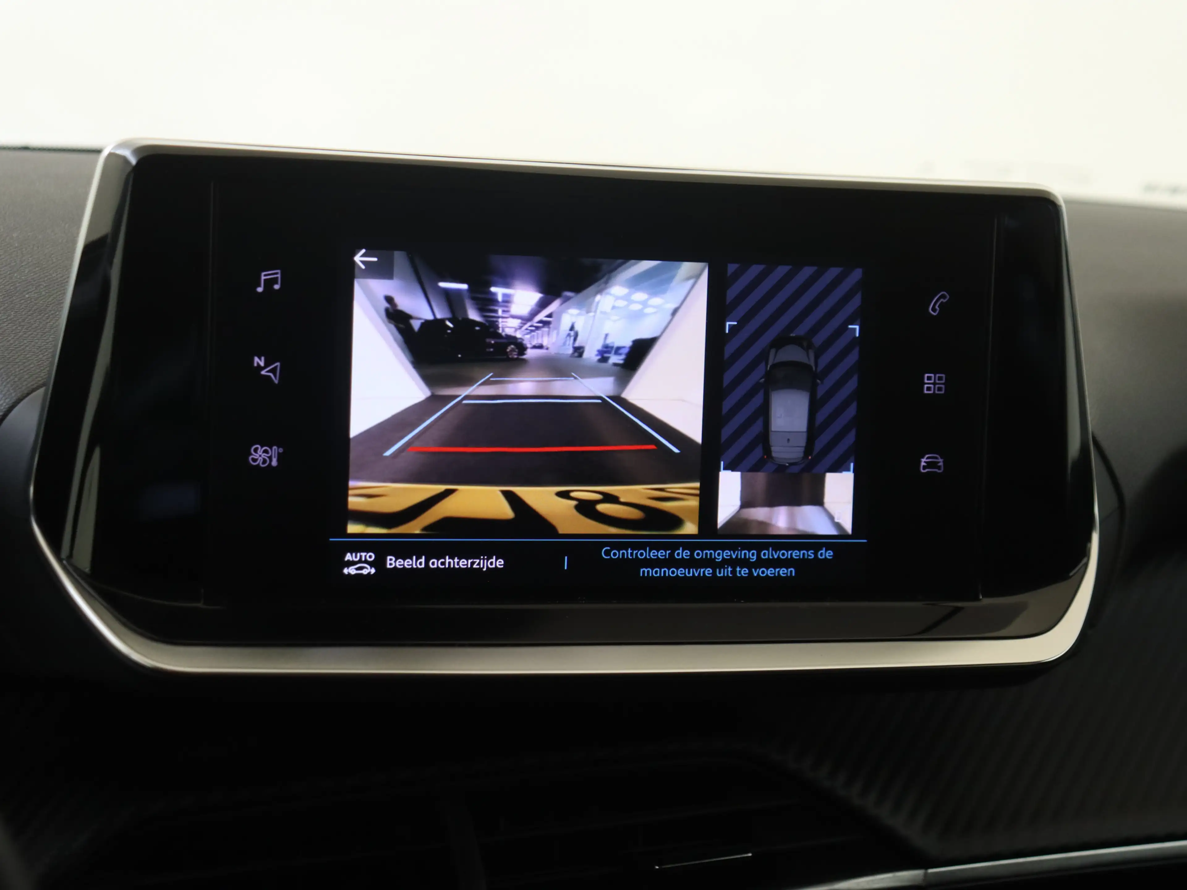 Peugeot e-208 EV Allure Pack 50 kWh — photo 14