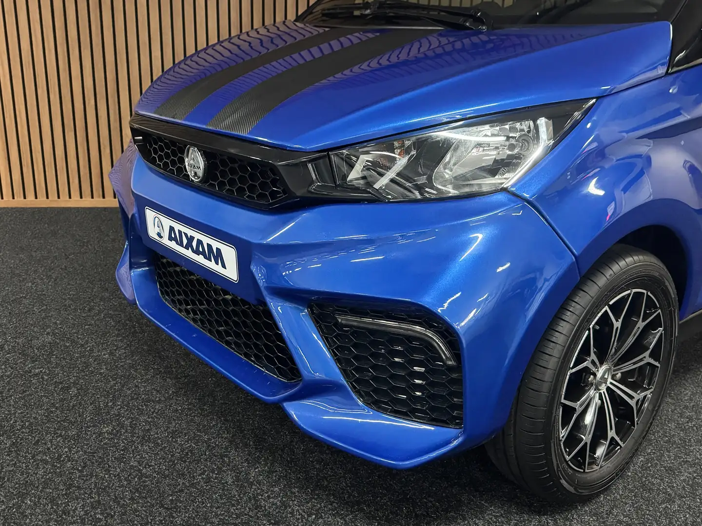 Aixam GTI E-Coupe GTI Sport Blau ELEKTRO Bleu - 2