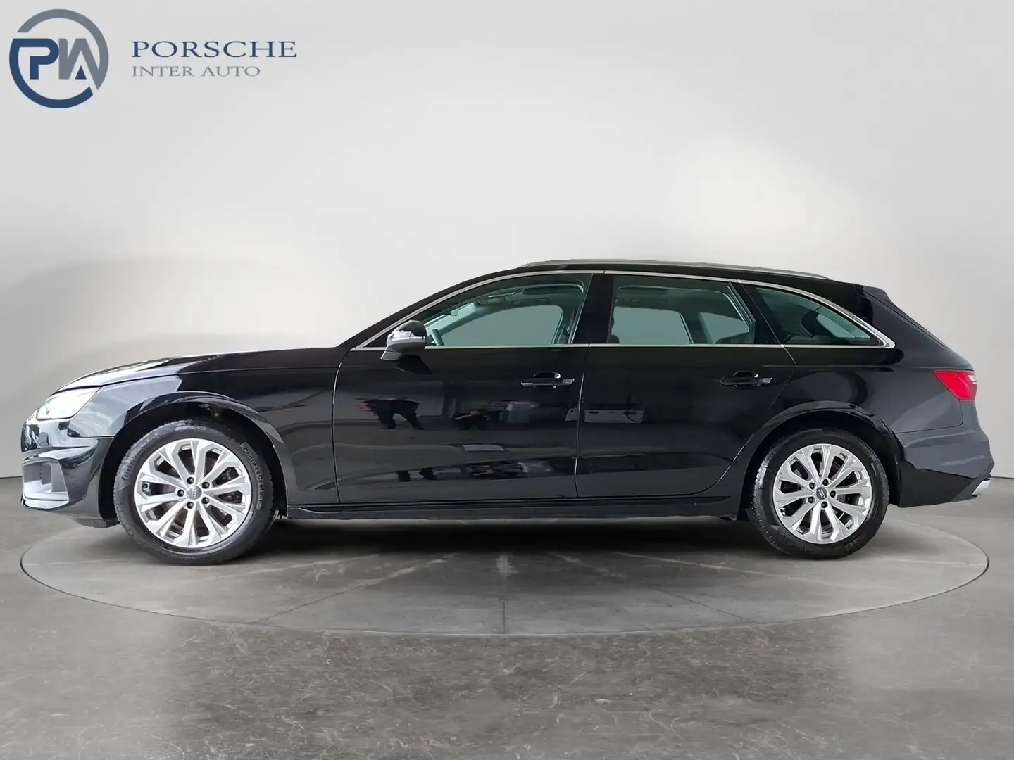 Audi A4 30 TDI Schwarz - 2