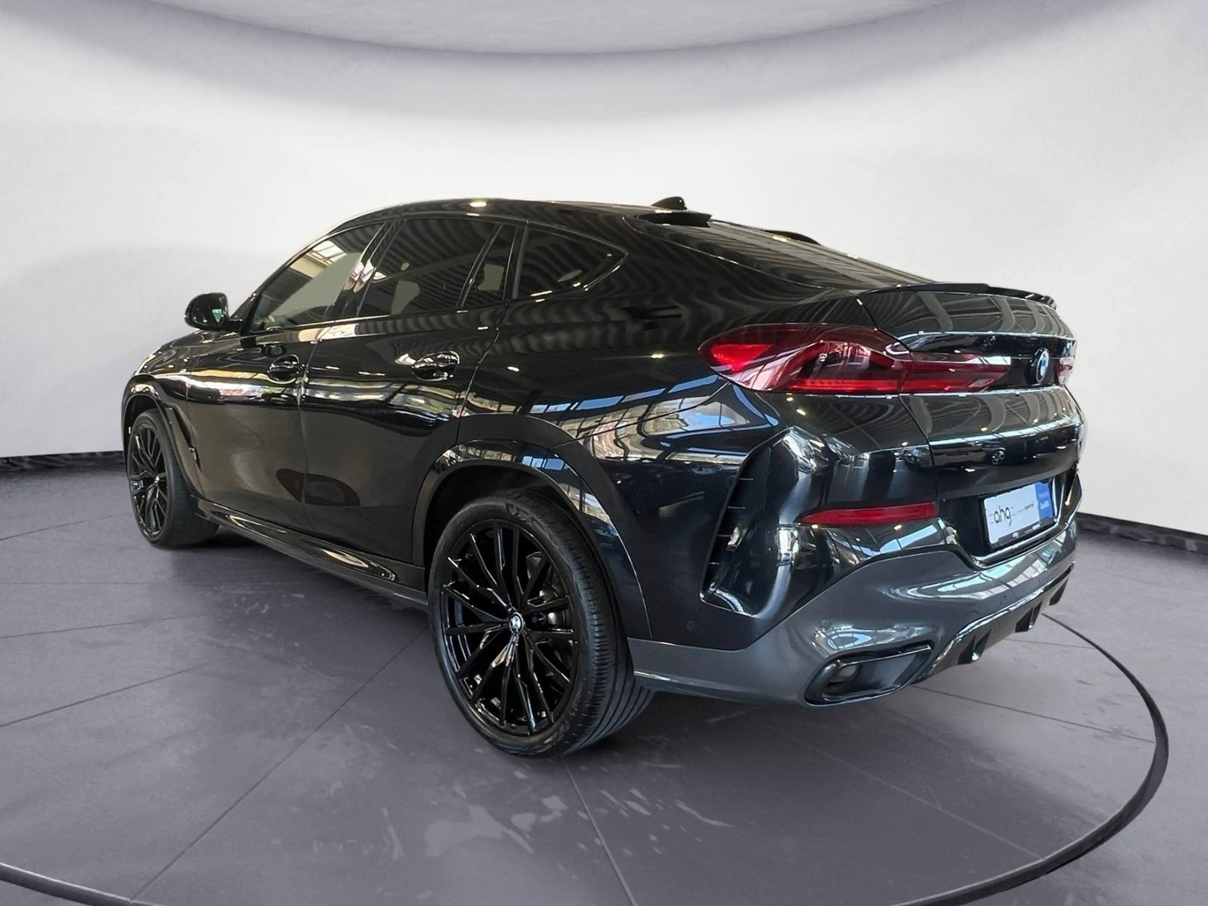 BMW X6 xDrive30d M Sport Laser Head UP 22' — photo 5