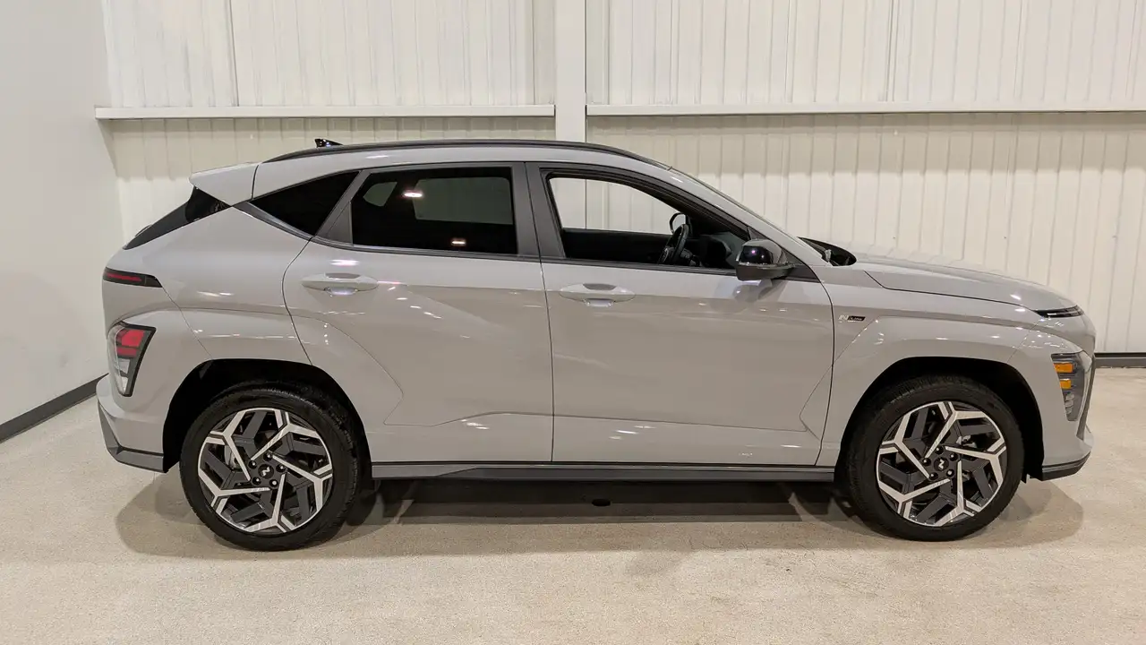 Hyundai KONA снимка Hyundai KONA