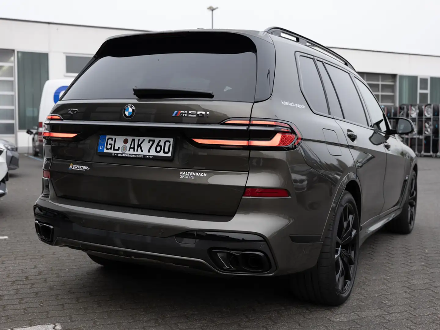 BMW X7 M 60i xDrive FACEL. 360° PANO LED STANDHZ Brązowy - 2