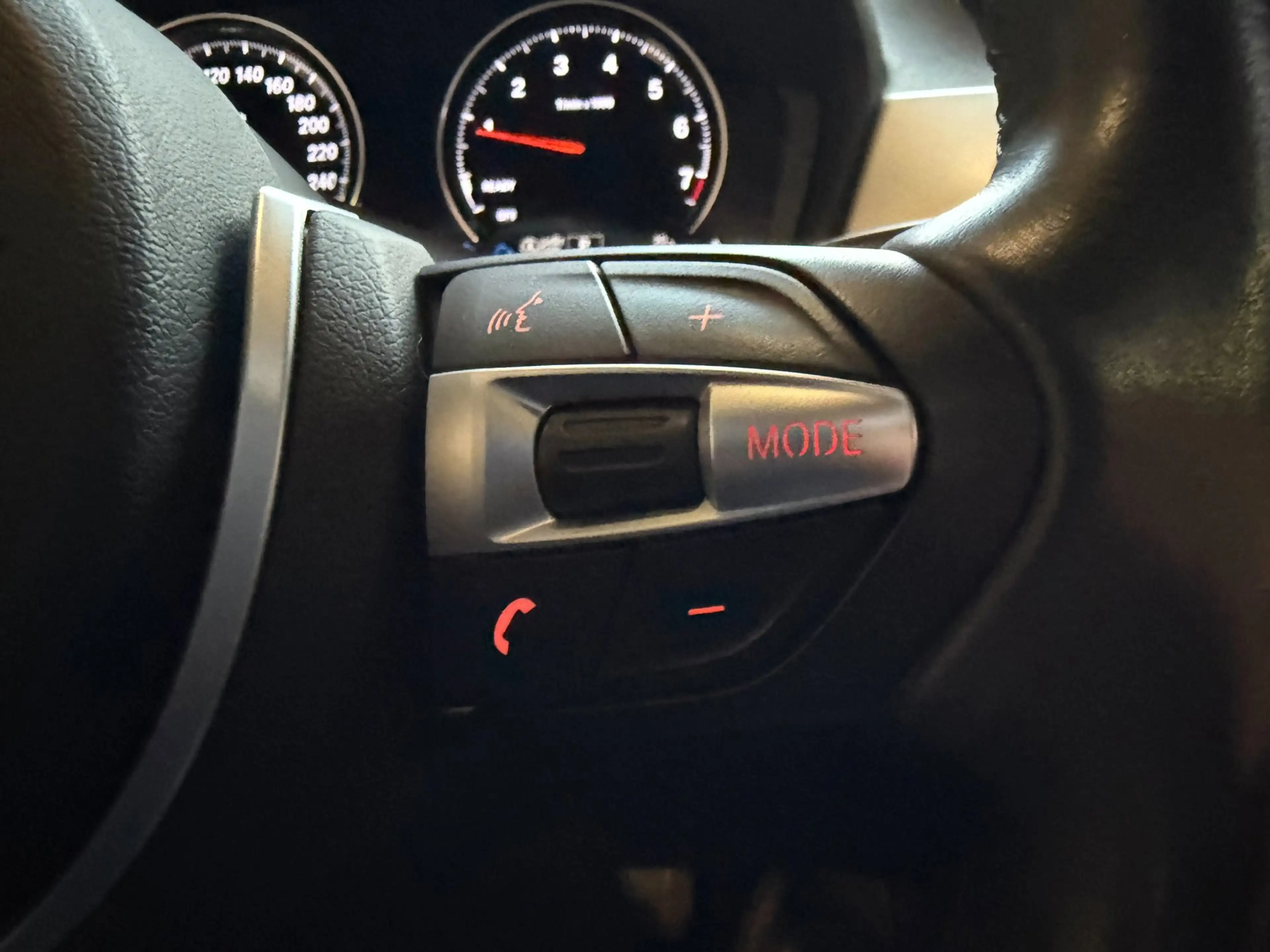 BMW X2 SDrive20i High Executive|Pano|Keyless|Trekhaak — photo 24
