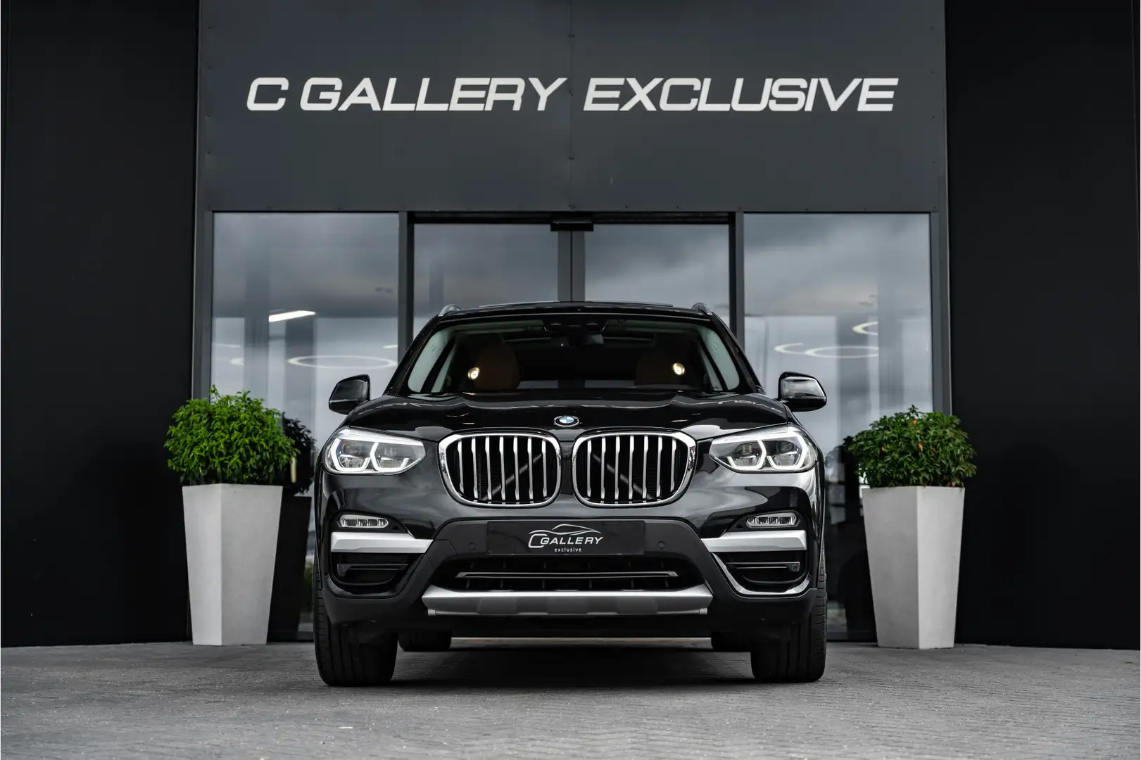 BMW X3 xDrive20i High Executive - Panorama | HUD | Cruise Noir - 2