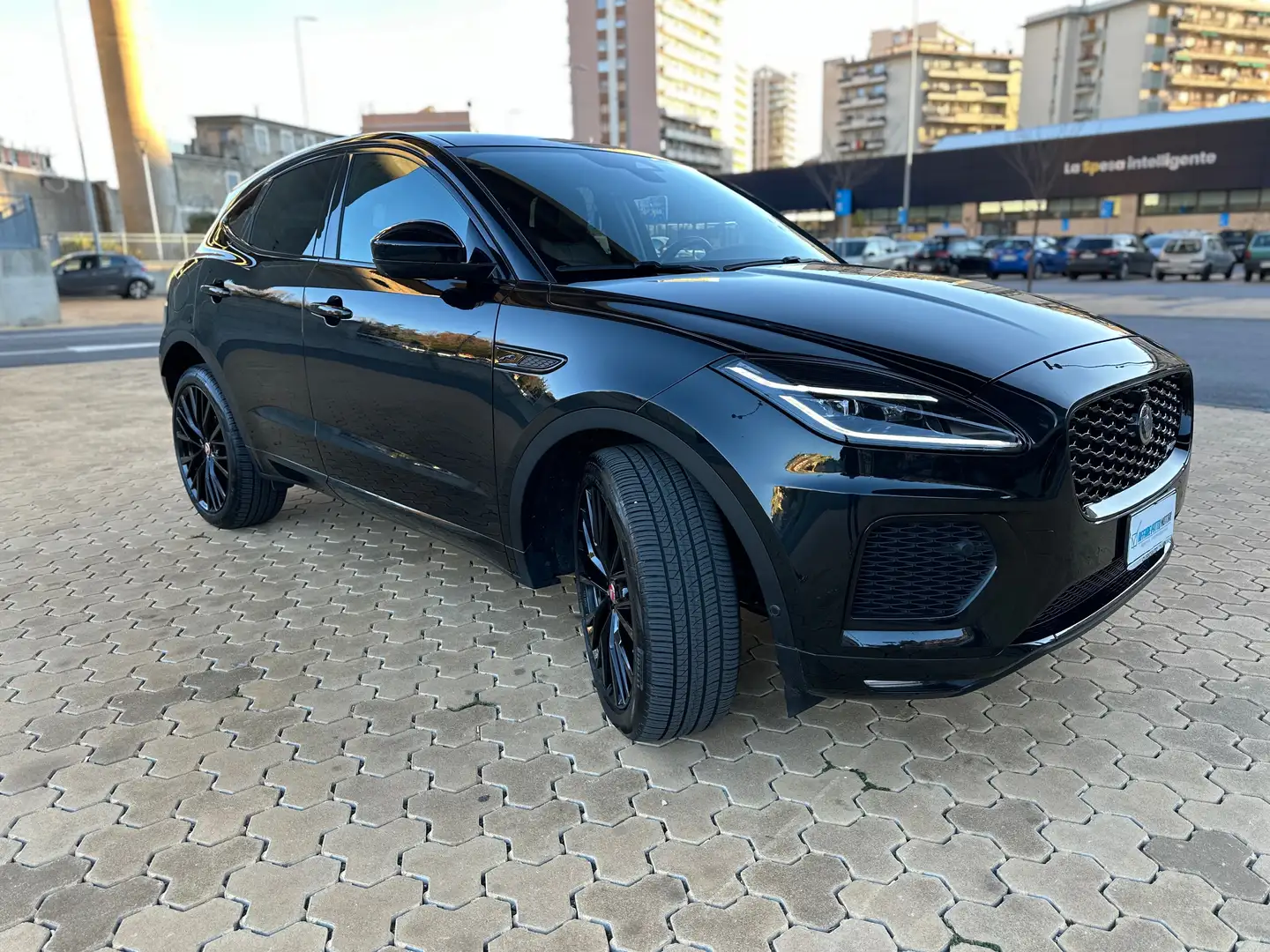 Jaguar E-Pace 2.0d i4 mhev R-Dynamic SE awd 163cv auto TETTO 21 Nero - 1