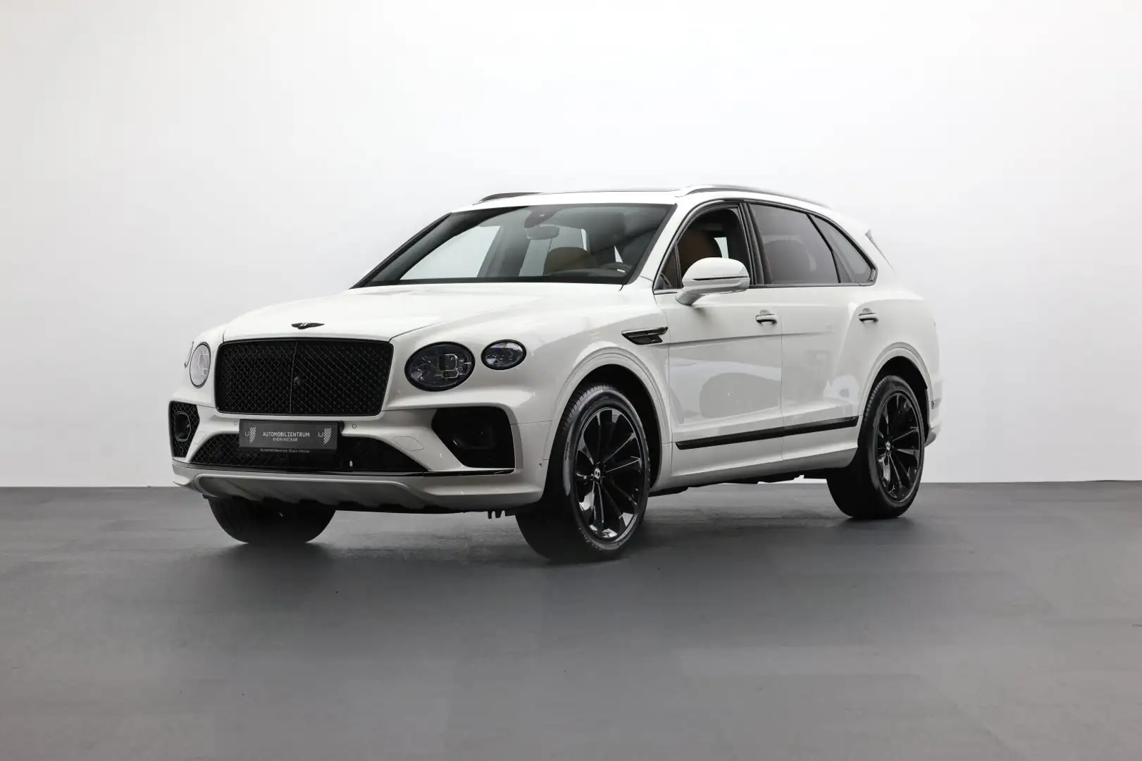 Bentley Bentayga Bentayga V8 Touring/Sunshine/Mulliner/Panorama Fehér - 1