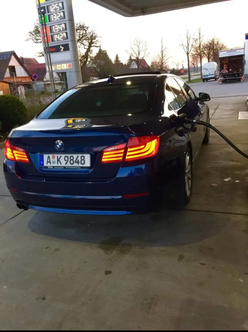 BMW 525 525d Blau - 2