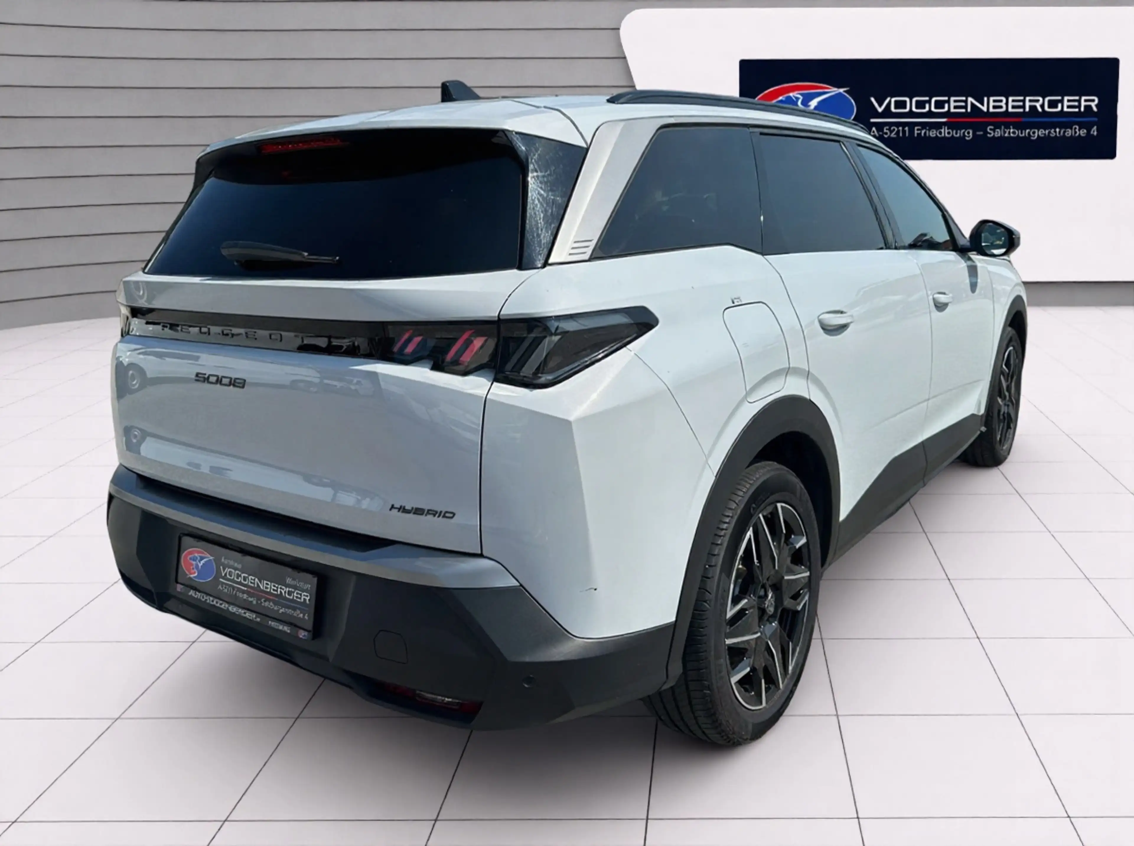 Peugeot 5008 5008 mHEV 145e-DCS6 Allure Aut. TEST — photo 5
