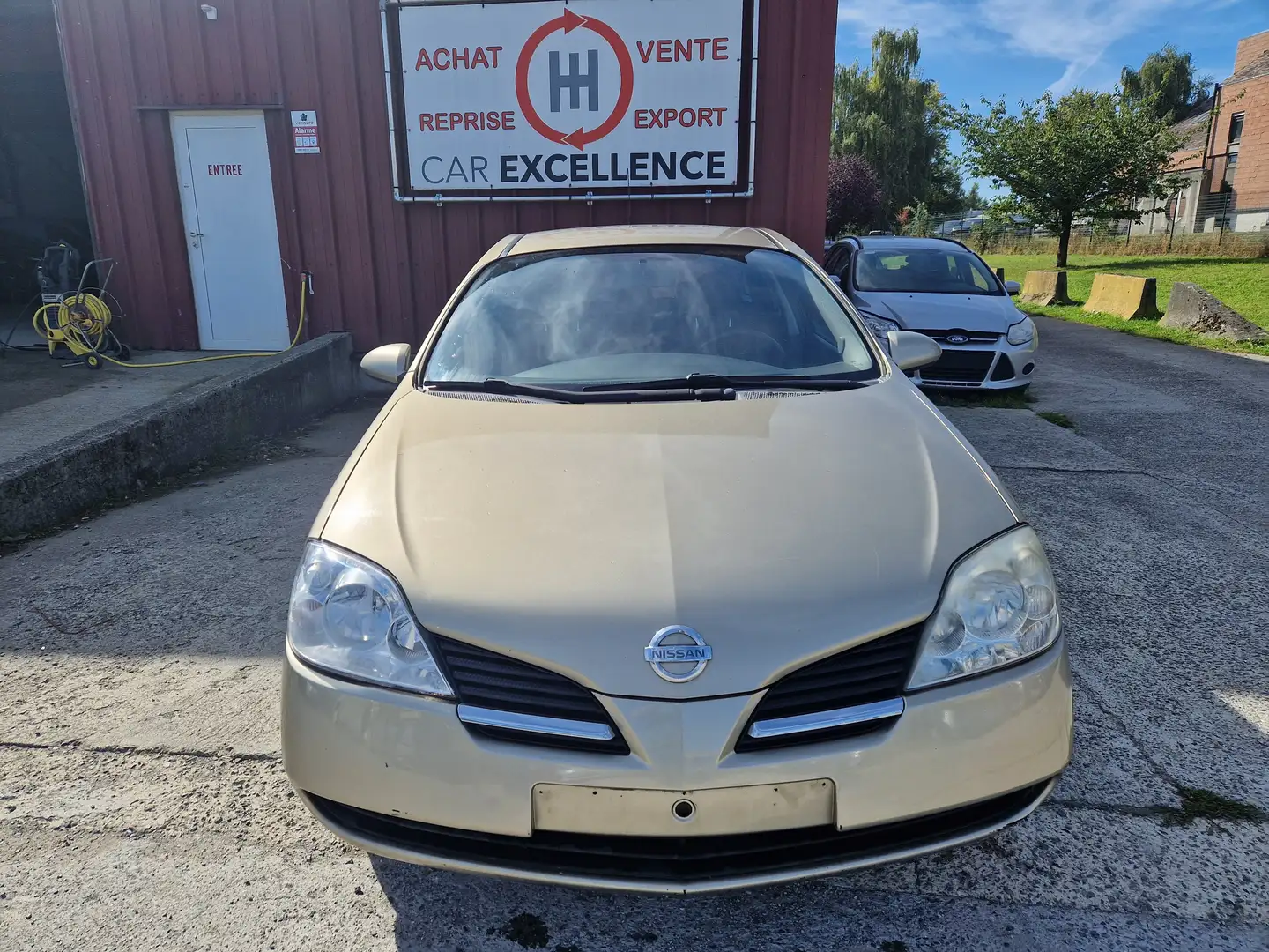 Nissan Primera 1.6i 16v Entra - 1