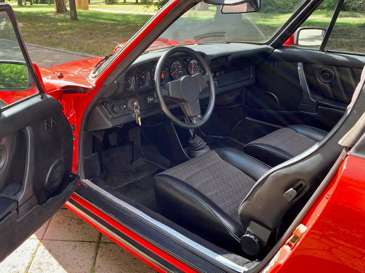 Porsche 930 911 SC 3.0 Targa | rostfrei | Motor revidiert | Deutsche Erstauslieferung | 2 Besitzer, foto 3